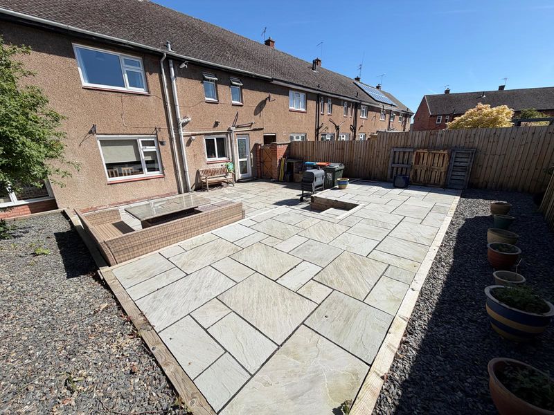 Peckforton Drive Great Sutton